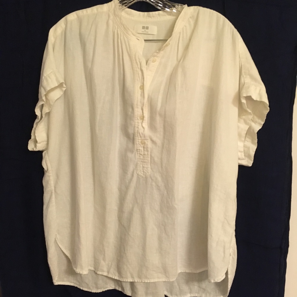 White Linen Shirt by Uniqlo A28